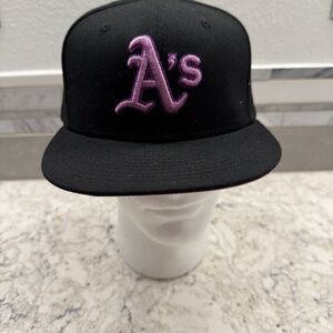 Oakland Athletics A's Black & Purple Snap back New Era